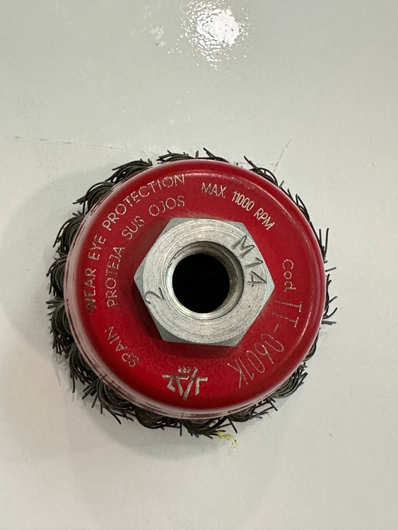 فرچه سیمی گرد بافته شده جز اسپانیا