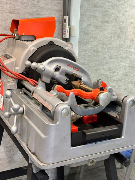 حدیده برقی مدل 535 اتوماتیک ریجید آمریکا (دارای پایه)